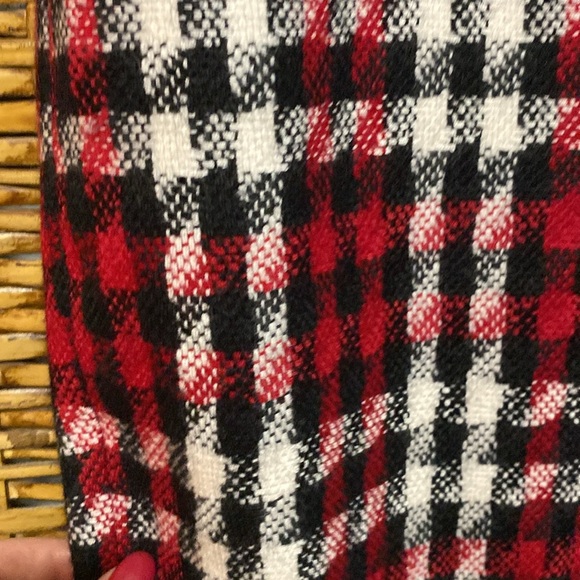 EUC Talbots Red, black cream hounds tooth wool blend lined skirt 10 - Picture 2 of 7